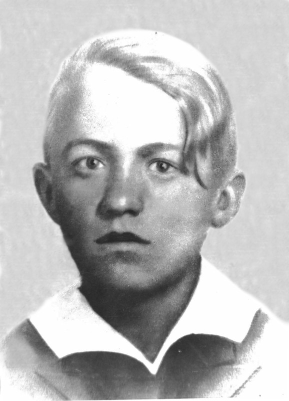 Анатолий Павлович Живов (1925 – 1944